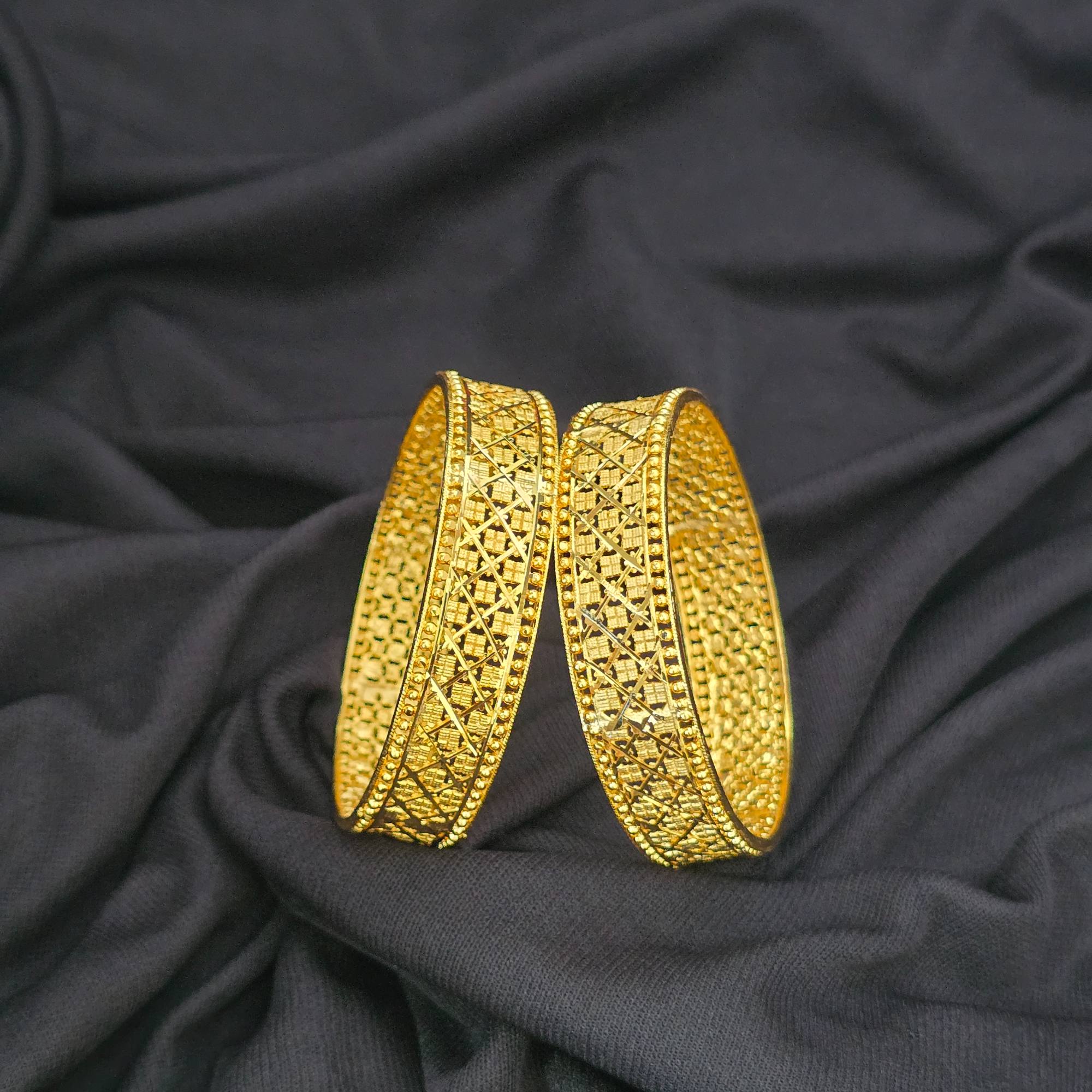 Premium Gold Look Forming Bangles 