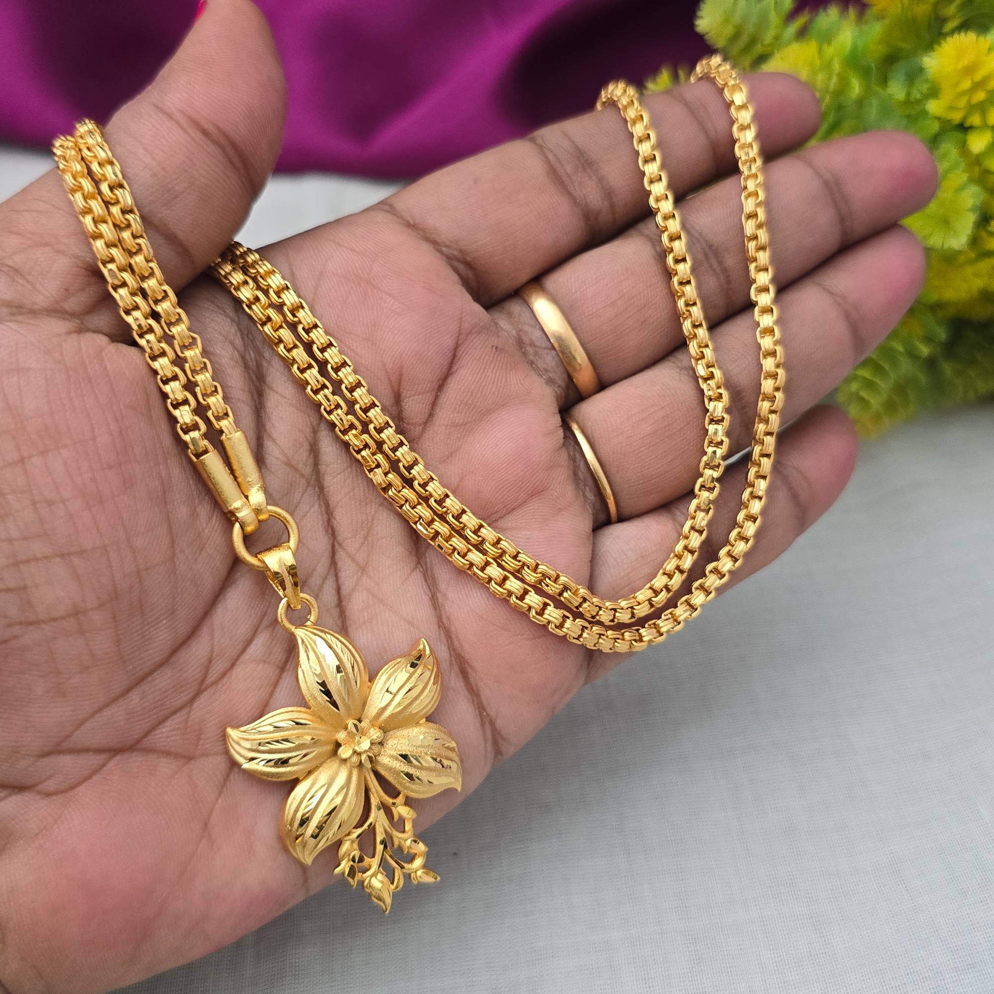 Premium forming Dollar chain Real gold look 