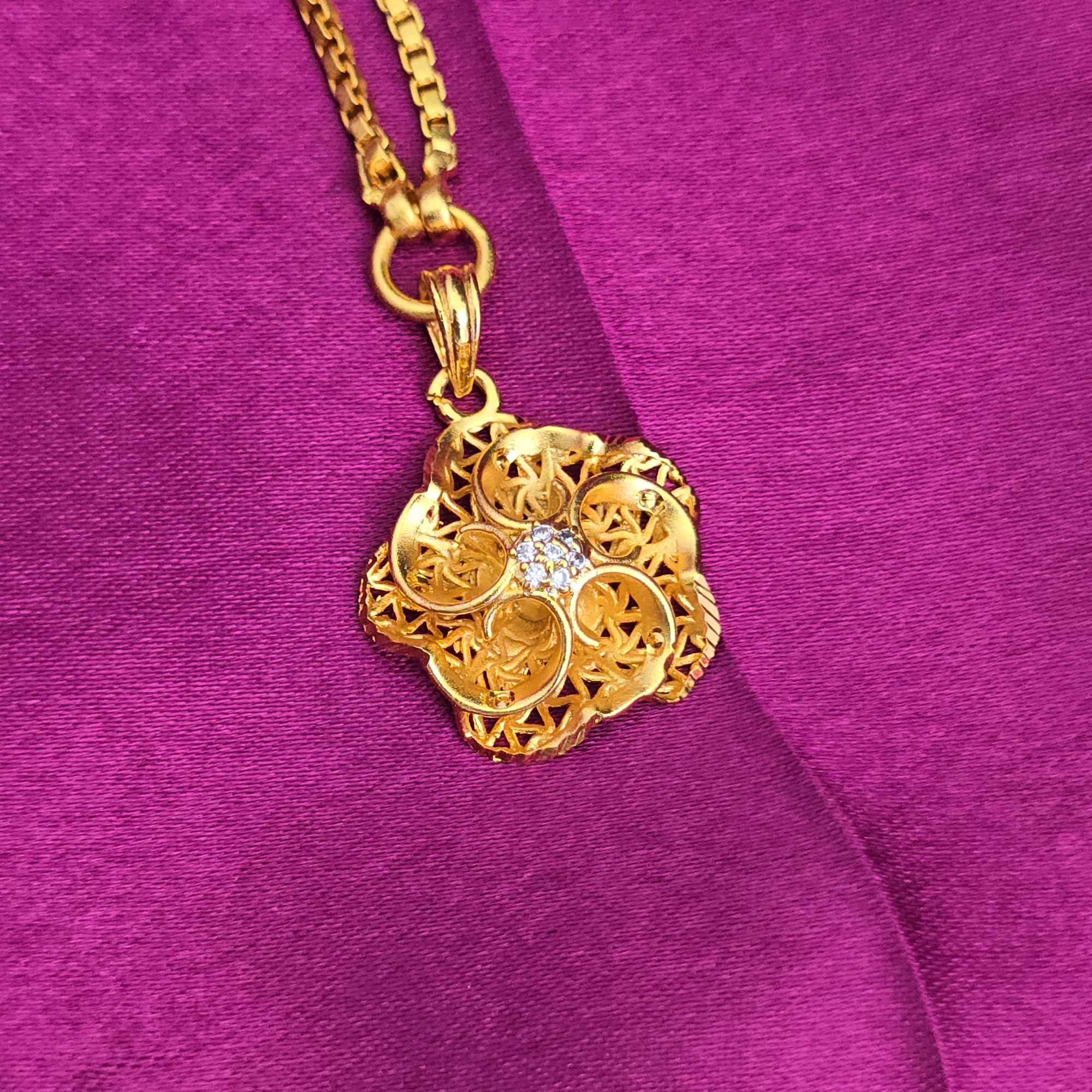 Floral Dollar Chain 