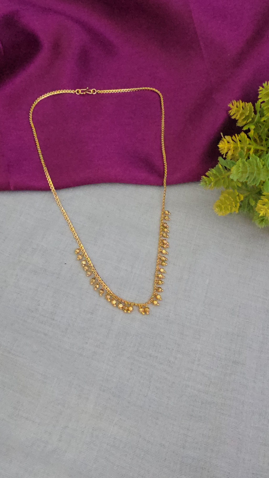 Ball Hanging Necklace 